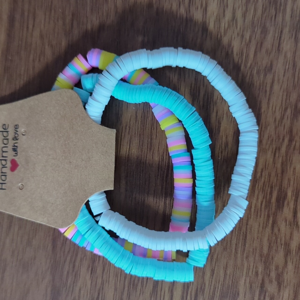 Kayla's Favorite - 3pc Clay Bracelets - Picture 7 of 7